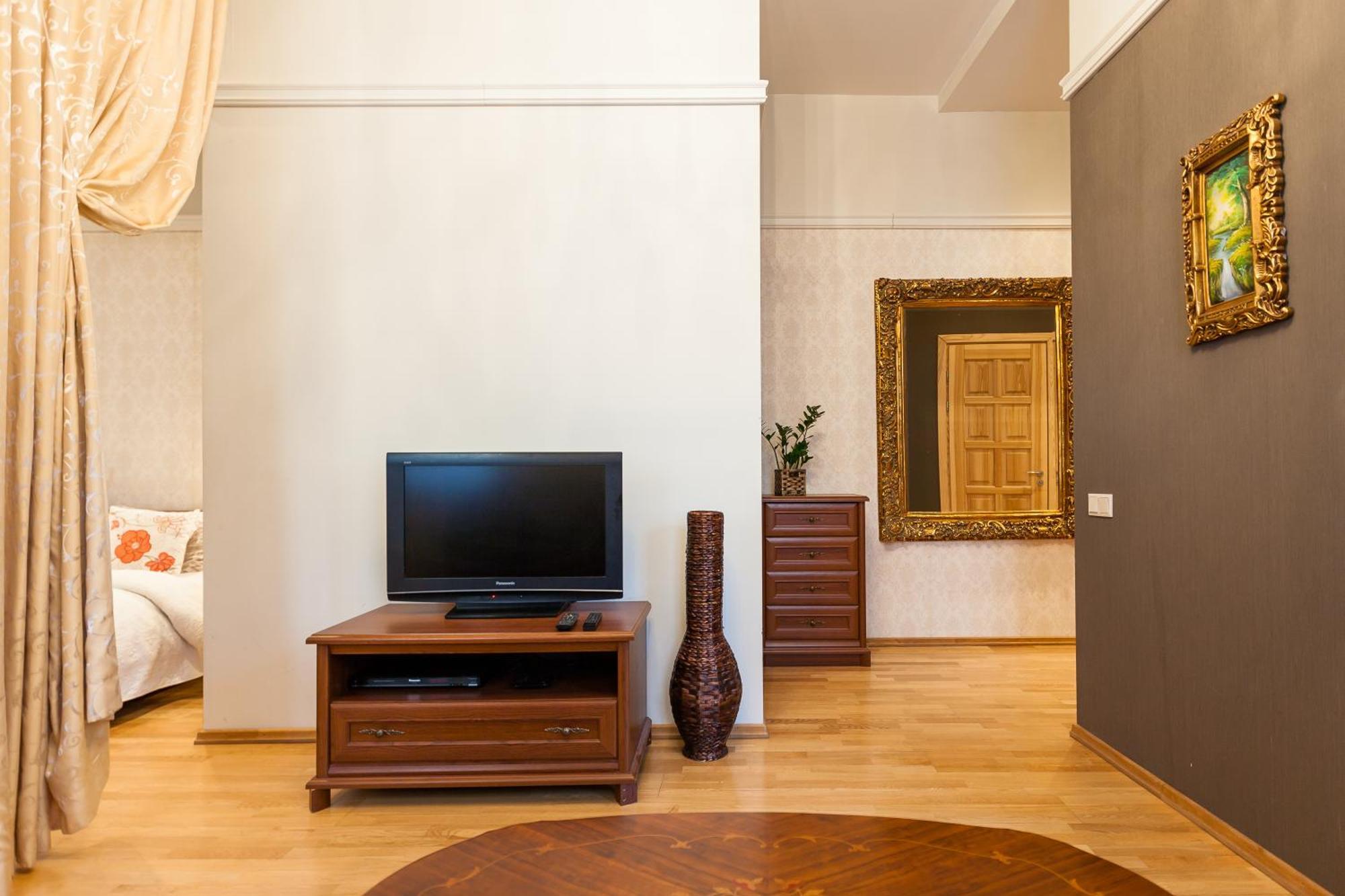 Central Apartments 2 X Free Parking X Self Check-In 24H By H&H VNO Extérieur photo